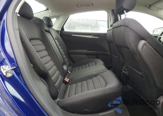 3FA6P0H75FR303149: 74827085