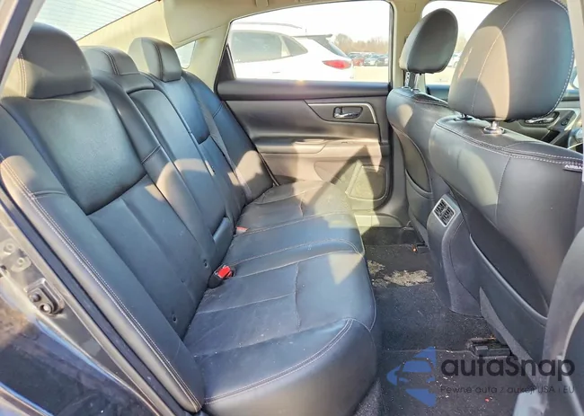 1N4AL3AP3HC226073: 76618475