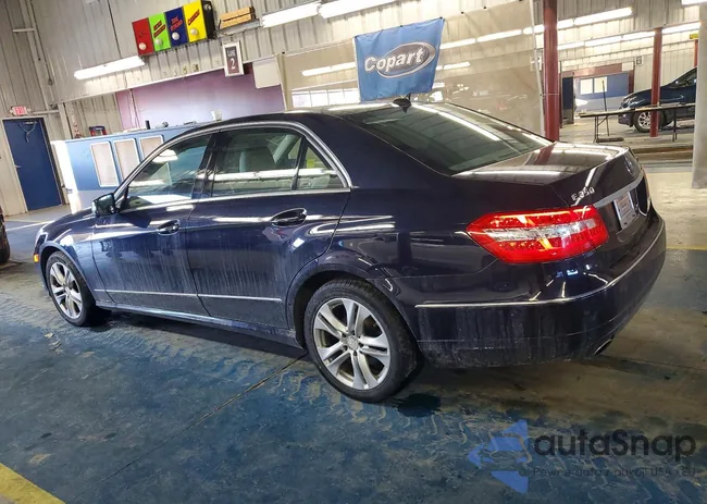 WDDHF8HB2AA094079: 76115745