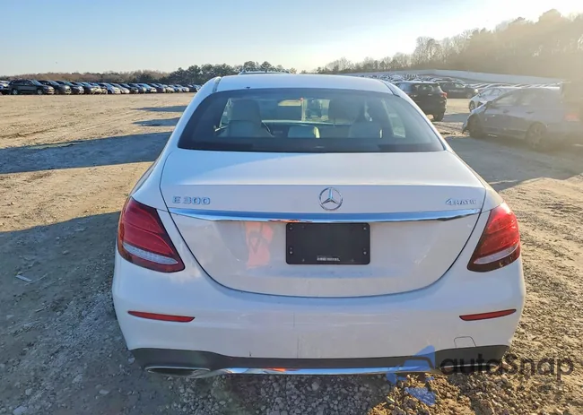 WDDZF4KB0KA576296: 75886835