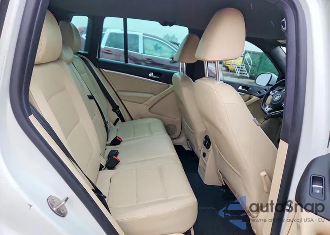 WVGAV7AX2GW014849: 75947645