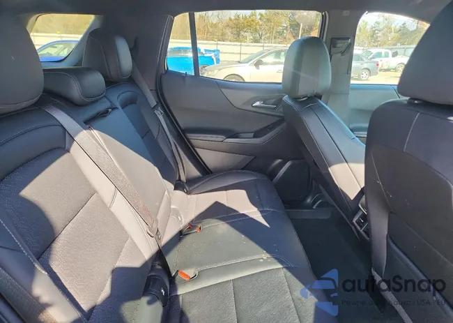 3GNAXPEG3SL225542: 76527195