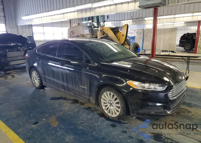 3FA6P0LU4FR158005: 76197255