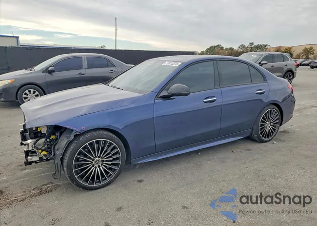 W1KAF4GB8RR200768: 77012575