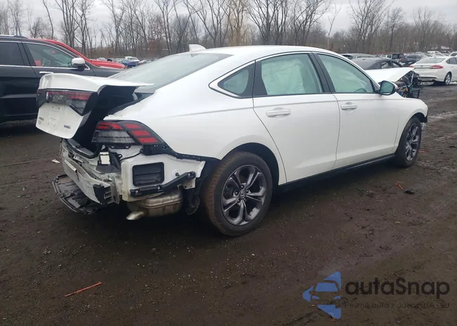 1HGCY2F64SA077319: 76773975