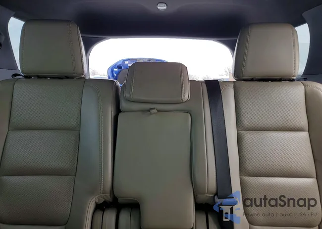 1FMHK8F84CGA04164: 76147655