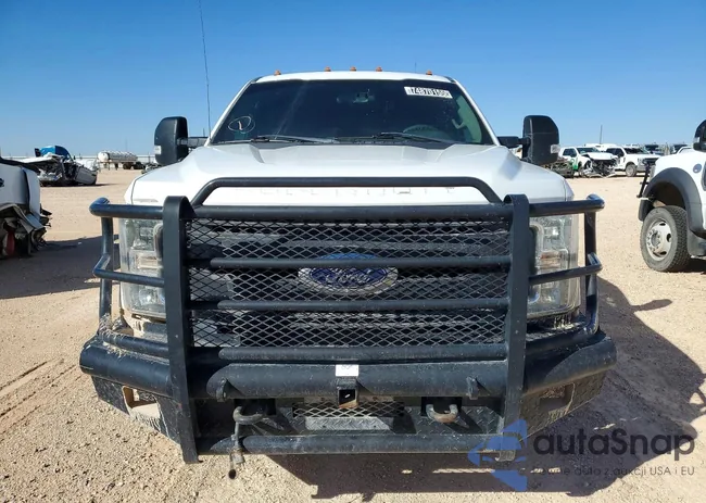 1FT8W3BTXJEC94893: 74870155