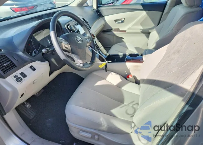 4T3BK3BB3BU061909: 77952995