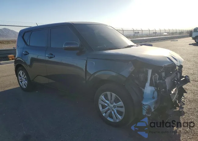 KNDJ23AU9N7802160: 75689625