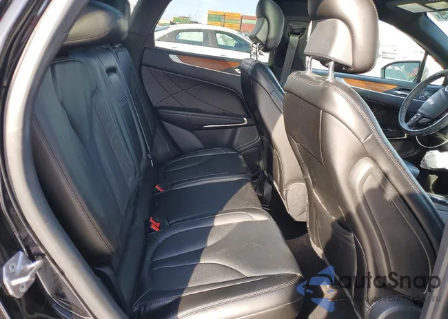 5LMCJ2C93KUL48010: 76032605