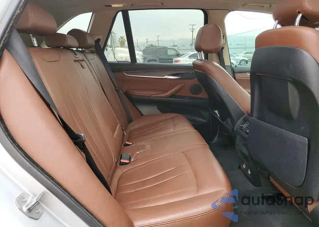 5UXKR0C58F0K64130: 76515745