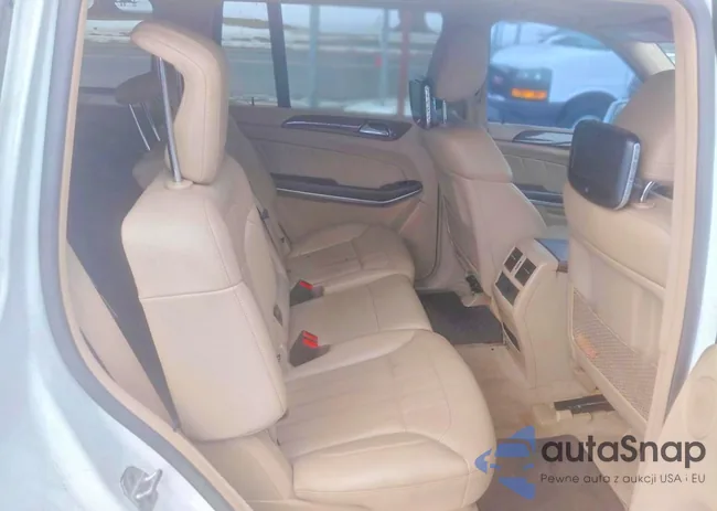 4JGDF7CE5EA360992: 77951445