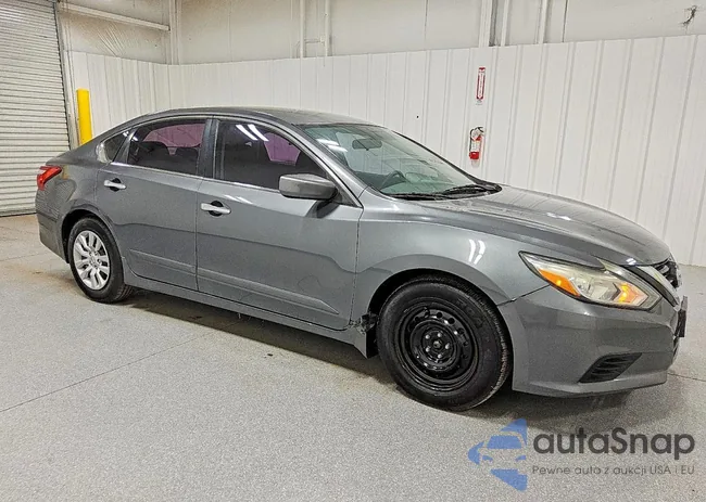 1N4AL3AP1HN359922: 75263945