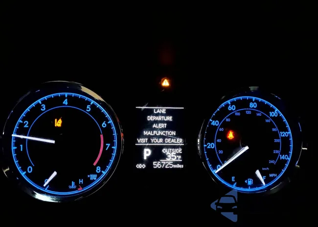 2T1BURHE5HC939051: 76262885