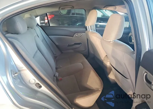 19XFB2F53CE011847: 75776965