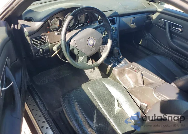 WDBKK47F9YF143945: 79115655