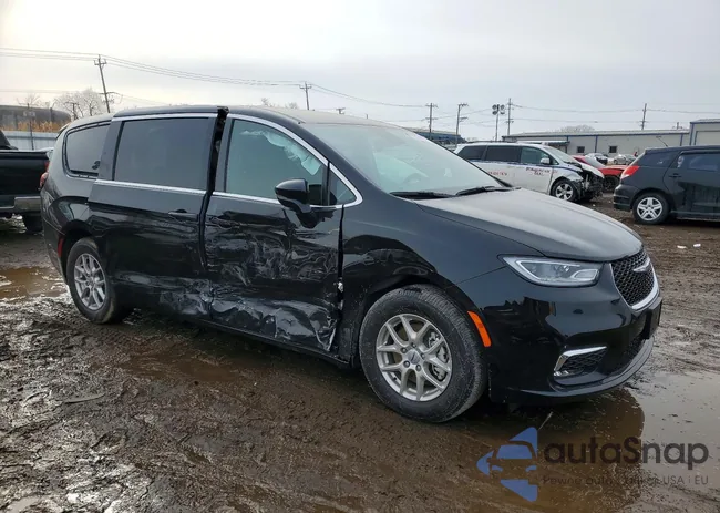 2C4RC1BG0SR546160: 76628485