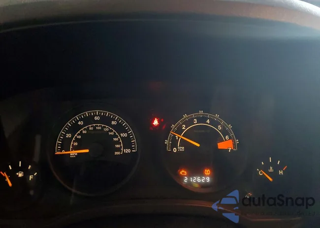 1C4NJCBA0ED717573: 77473855