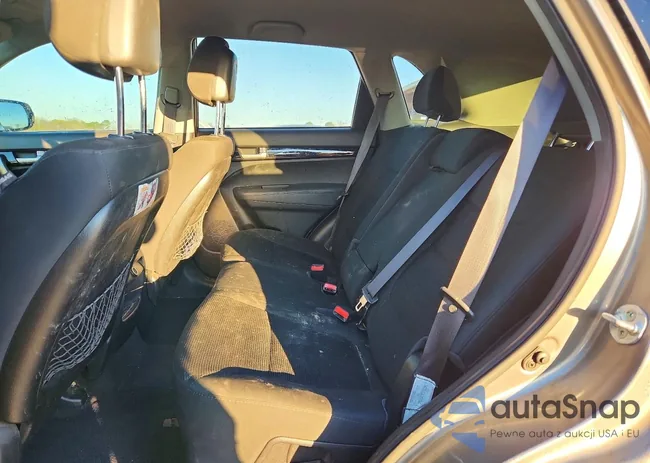 5XYKT3A66FG659935: 76026895