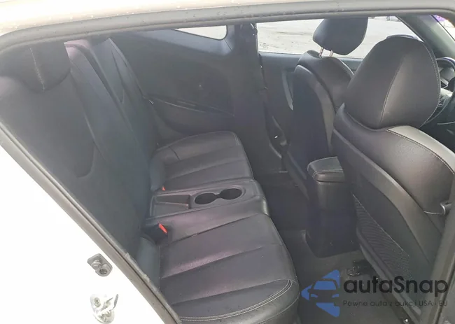 KMHTC6AE4GU302598: 76512855