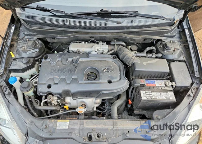 KMHCM36C08U068867: 75923805