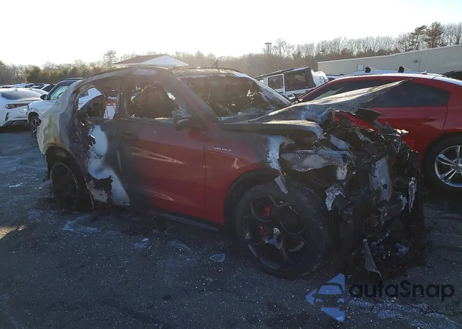 ZASPAKBN7R7D83317: 76403575