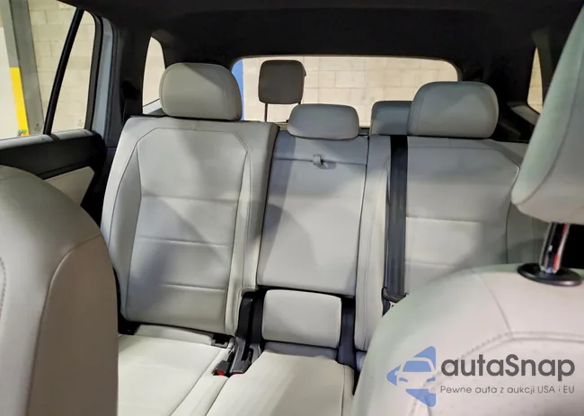 3VV2B7AX4KM039487: 76445345