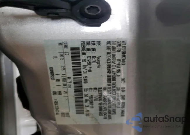 1FADP5CU6FL104319: 77140895