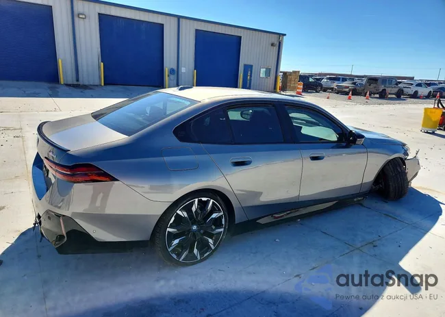 WBY43FK03RCR38349: 77622095