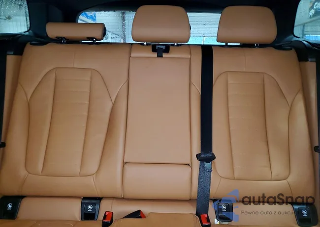 5UXTY5C00M9G87384: 77840475