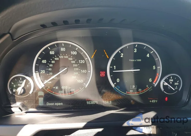 5UXKS4C57J0Y18827: 79532325