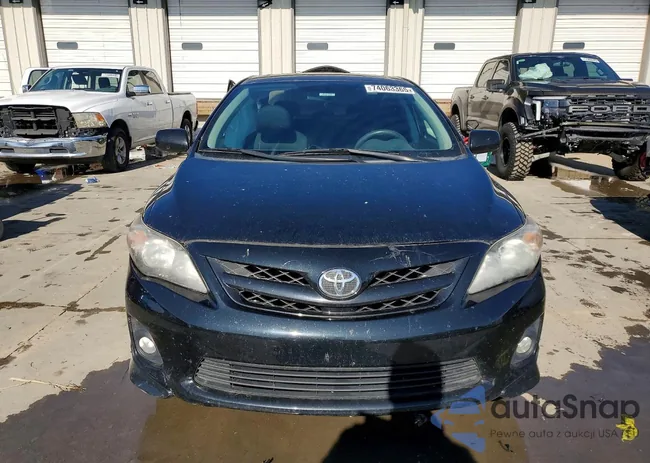 2T1BU4EE5BC716636: 74063365