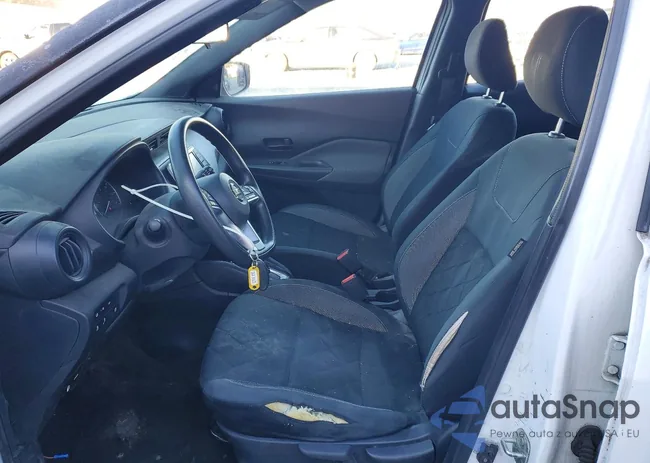 3N1CP5BV6LL529011: 77385105