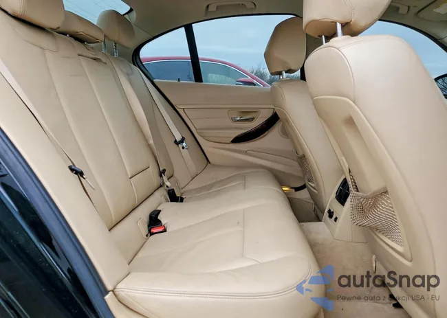 WBA3B5C59DF592929: 76533095