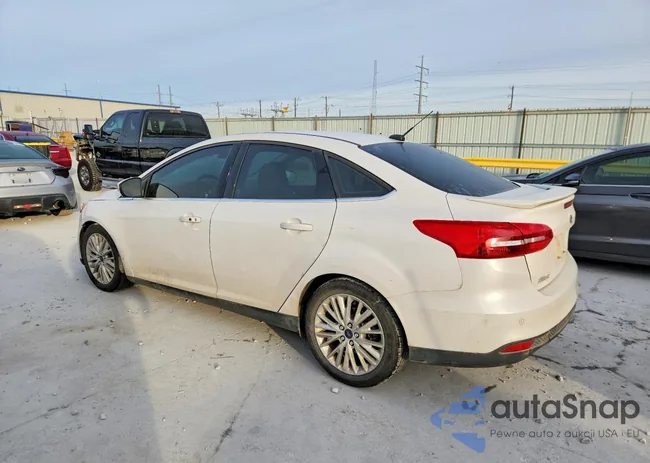 1FADP3J27JL232941: 76695925