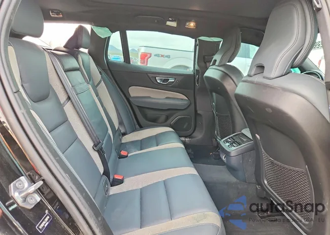 YV1102EM4L2380748: 76992145