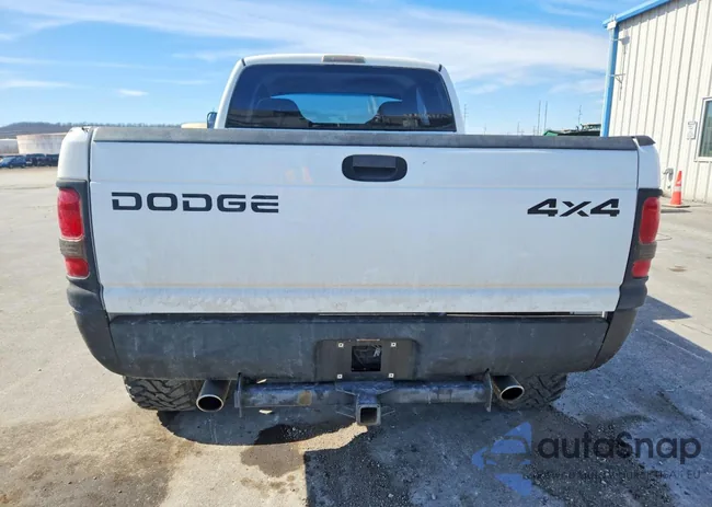 1B7KF23W1XJ637647: 78090125