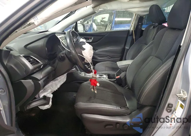 JF2SKAJC4LH515821: 76537695