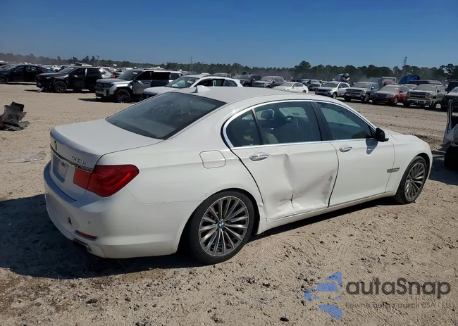 WBAKB4C57CC576816: 79313155