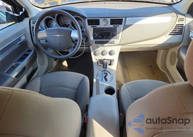 1C3LC56B99N501645: 75892085