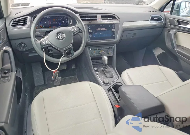 3VV2B7AX5LM077148: 78534025