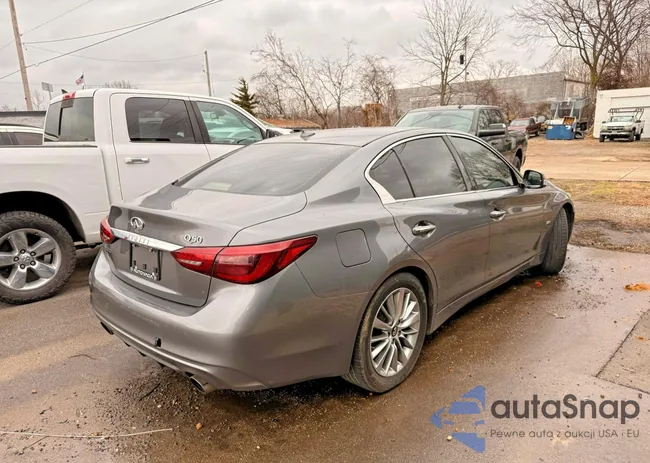 JN1EV7AP9JM354883: 78242335