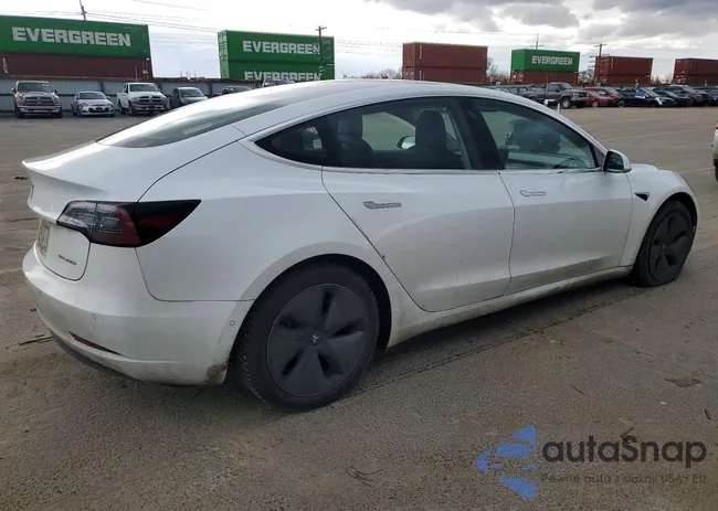 5YJ3E1EBXJF115478: 77753105