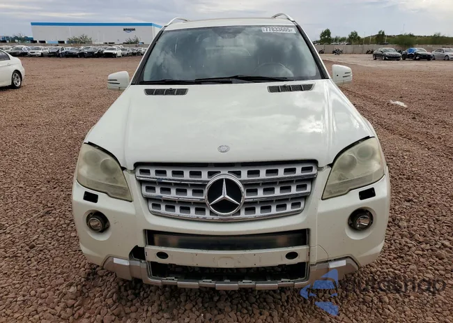 4JGBB7CB2BA699410: 77833605