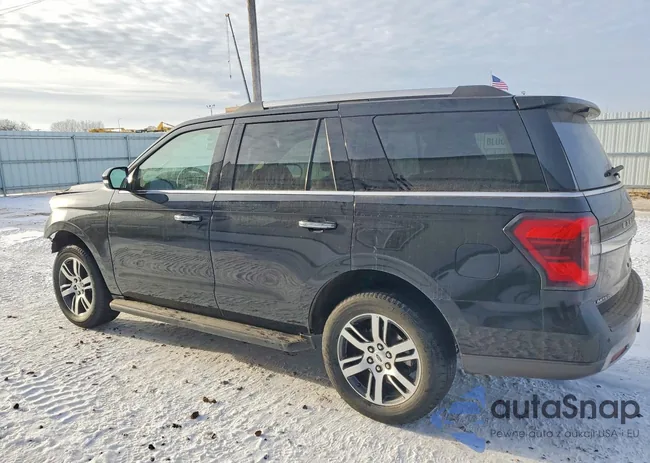 1FMJU2A89REA28660: 76009885