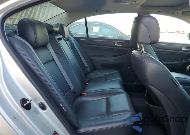 KMHGC4DD7CU168141: 76284405