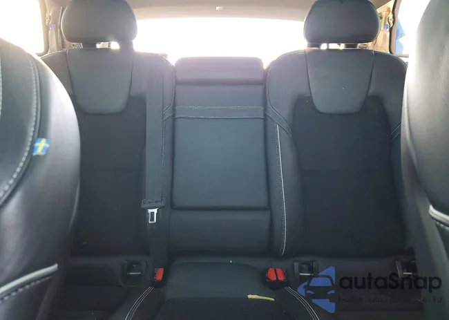 LYVA22RM3JB100937: 74454485