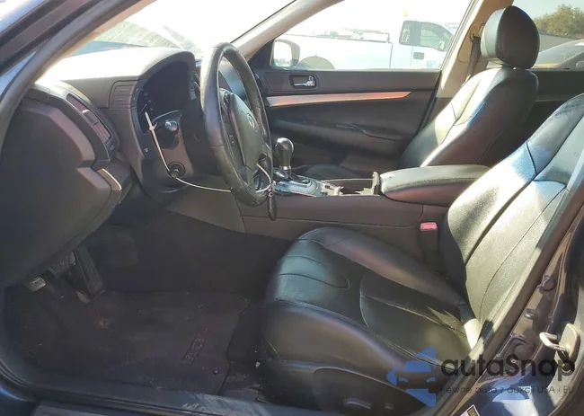 JN1CV6AP8BM506610: 76951075