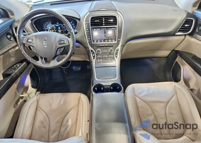 2LMPJ8LP4JBL49746: 76967265