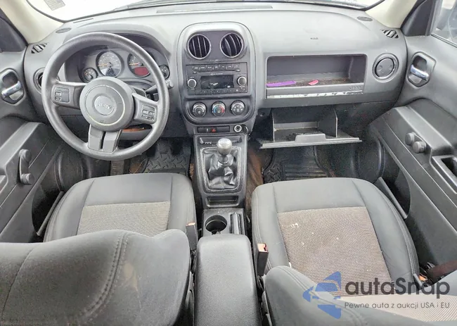 1C4NJPBA6ED553494: 76477385